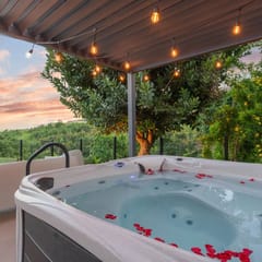 Villa Azure by Dolce Vita Stays