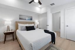 Luxury Modern Comfort in Historic St Augustine - Image 3