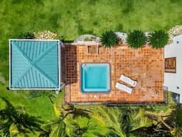 Vista Mar Refugio Romántico - Pool and Views