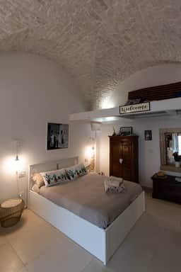 La Casa di Laura - White City Hideaway - Image 4