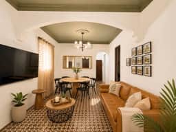 Casa Oliver 1941 by the Sea, Sleeps 8 - Image 2