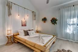 Classy Bohemian Beach Cabana- Close to Beach - Image 4
