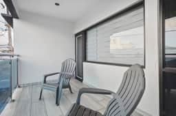Zaturn Beach House - Image 3