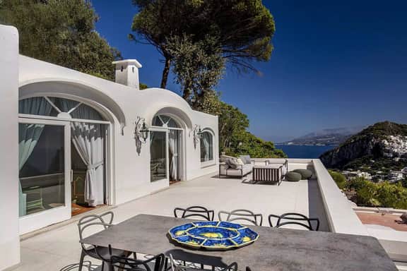 Breathtaking Views of all Capri–Villa Le Gradelle