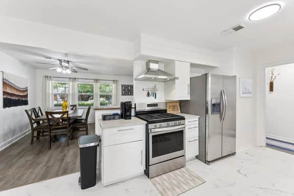 Boho Bungalow Near DFW Airport | Spacious 4BR Home