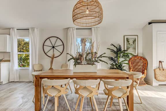 Coastal Cabana - Private Pool - Walk to Beach - Image 3