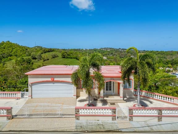 Tropical Paradise in Rincón by Dolce Vita Stays